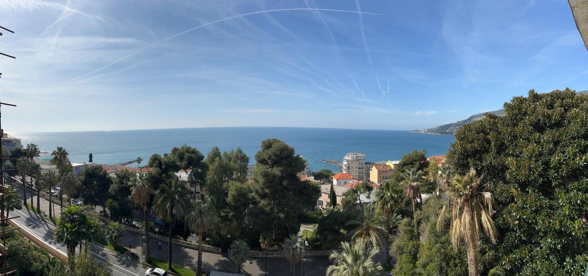 Petit Royal Hotel Ospedaletti